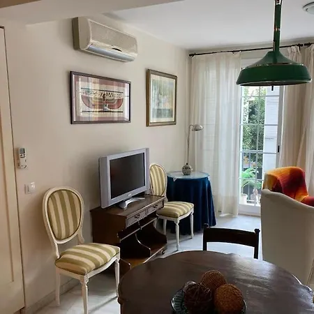 Apartment Downtown Cozy For Four